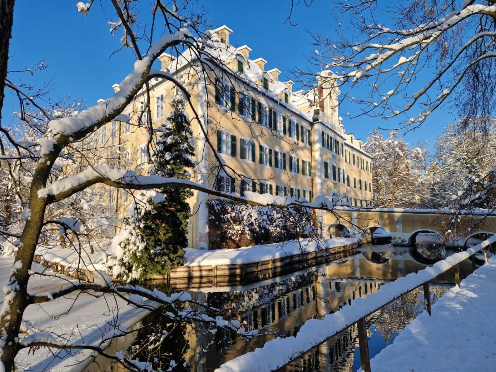 Wohnen Im Wasserschloss Sandizell Schrobenhausen Exteriér fotografie