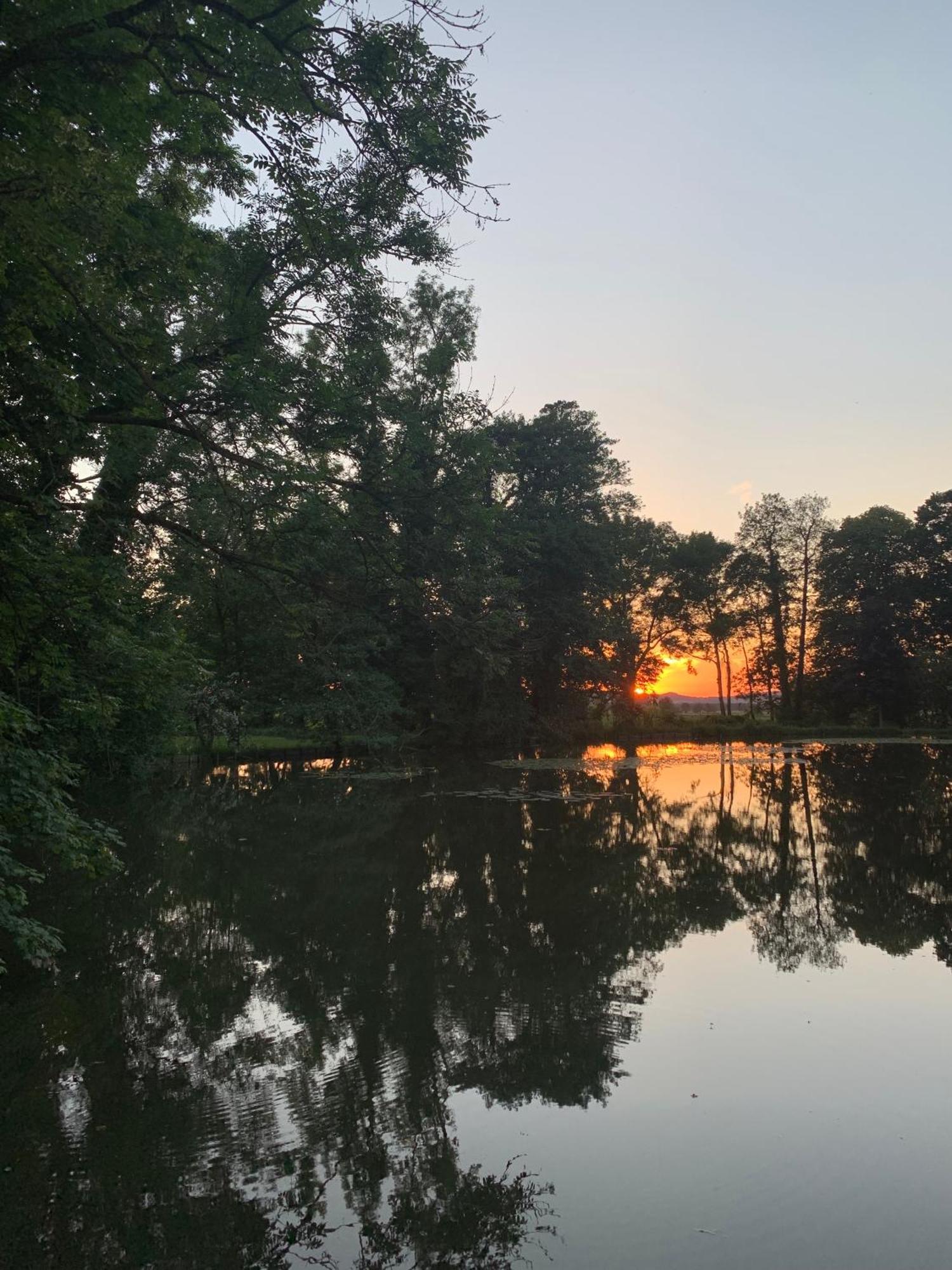 Wohnen Im Wasserschloss Sandizell Schrobenhausen Exteriér fotografie
