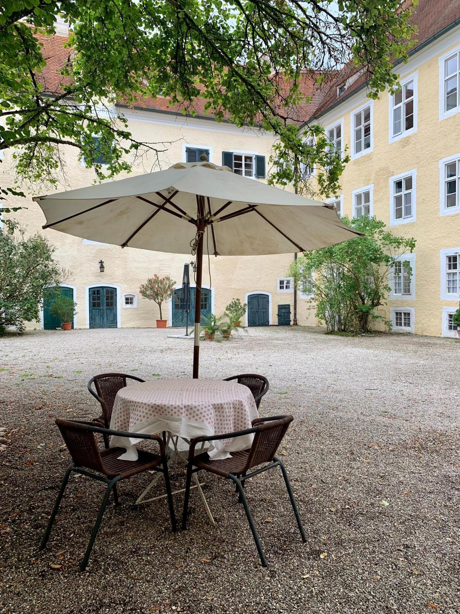 Wohnen Im Wasserschloss Sandizell Schrobenhausen Exteriér fotografie